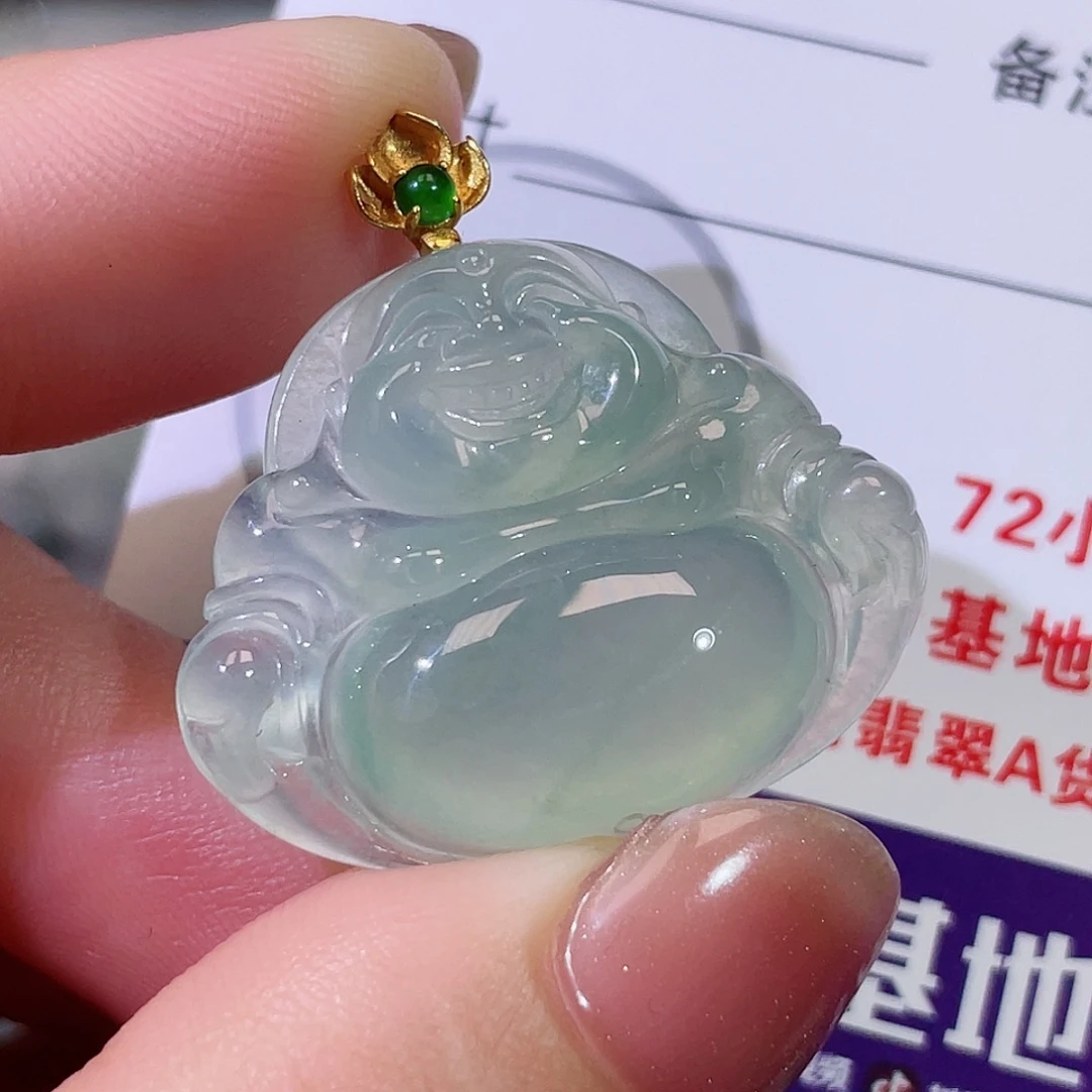 翡翠18K金镶嵌颈饰佛公