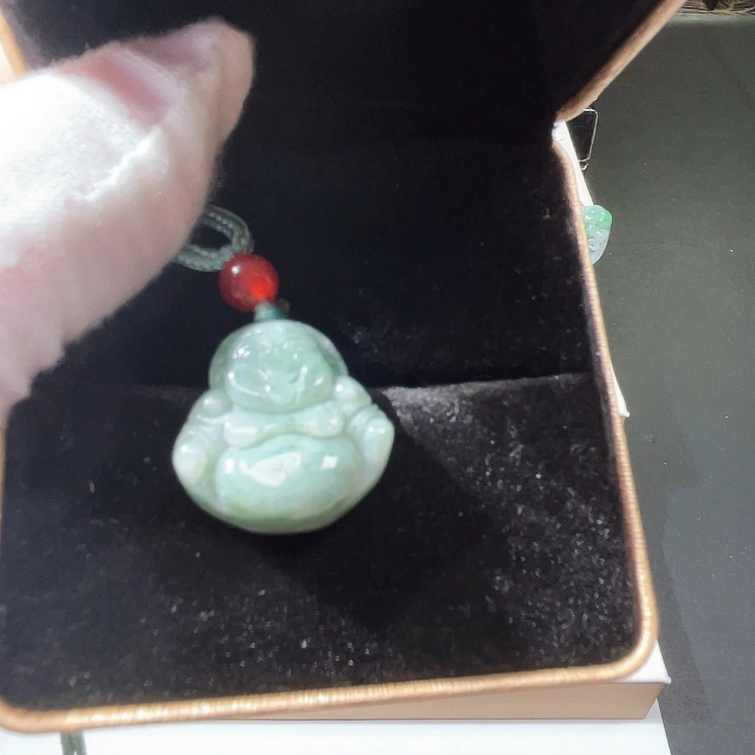 翡翠未镶嵌颈饰翡翠7