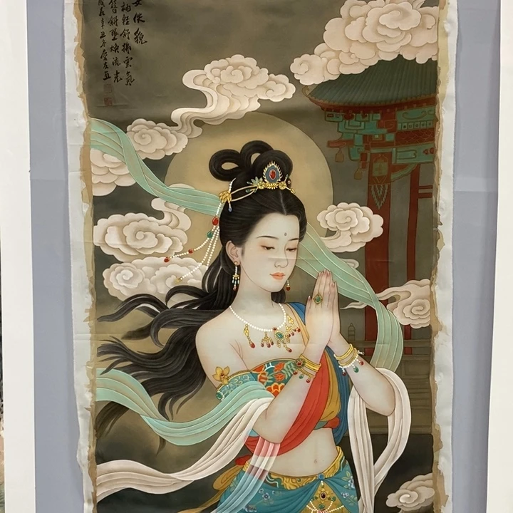 手绘作品等多种形式进行