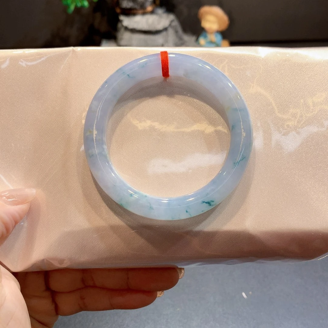 翡翠未镶嵌手镯翡翠手镯