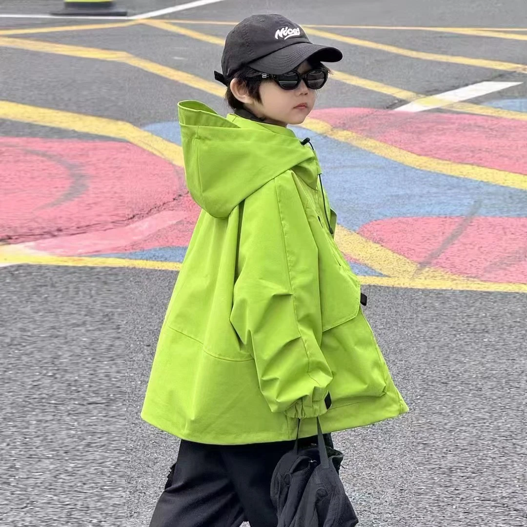 老罗童装实体店羽绒服福利