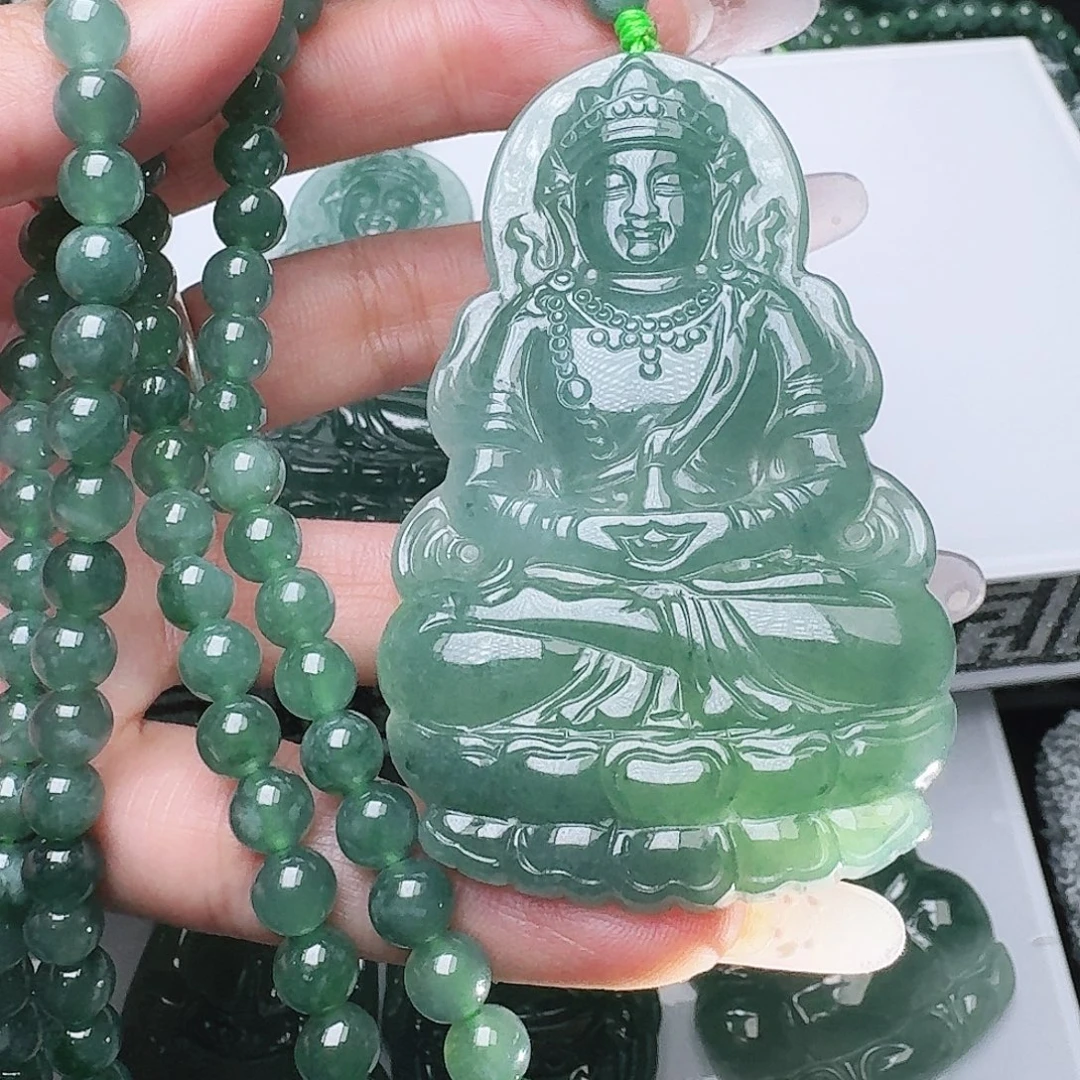 翡翠未镶嵌颈饰11