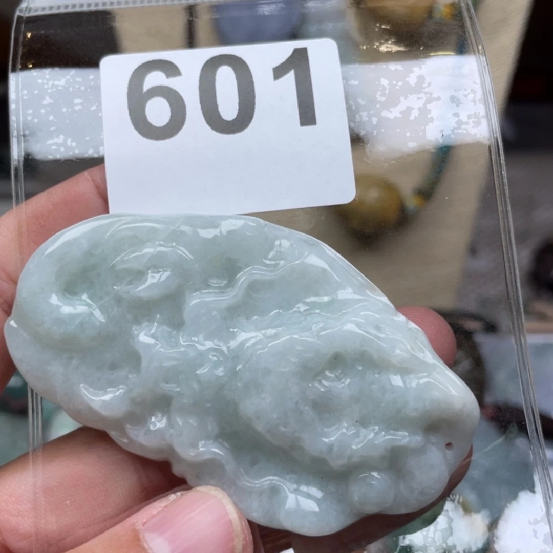 【闪购商品】翡翠颈饰未镶嵌齐**圣翡翠