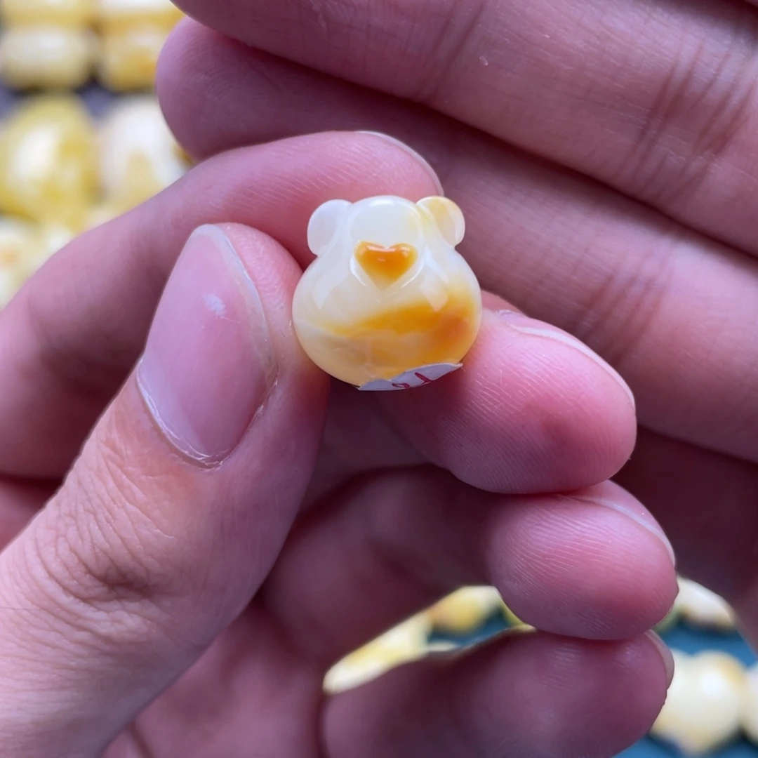 琥珀未镶嵌裸石蜜蜡