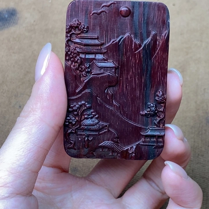 檀香紫檀（小叶紫檀）山水图