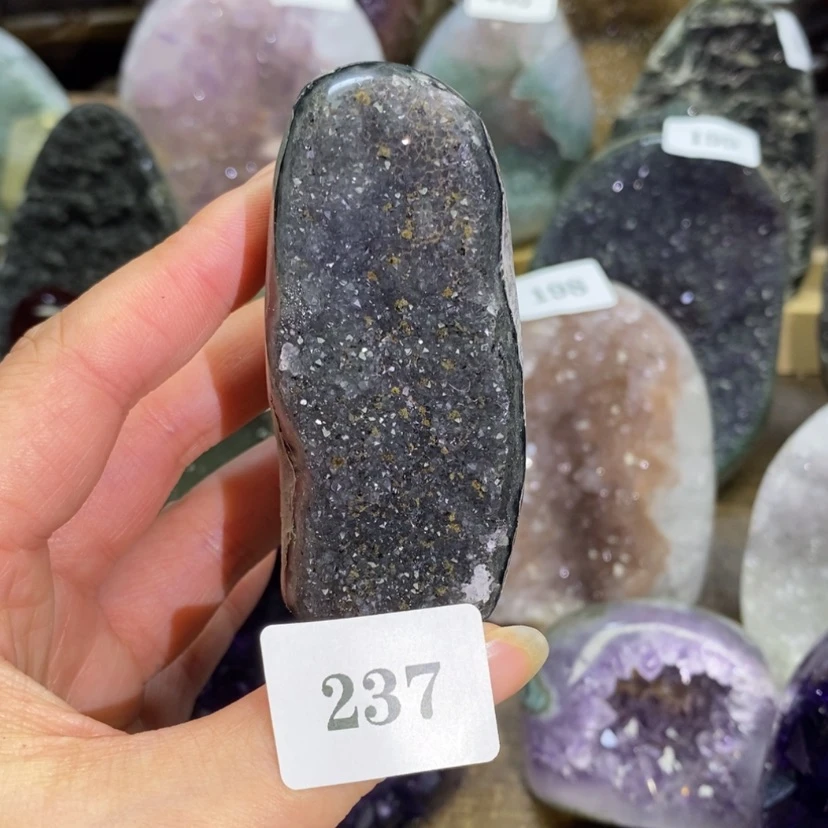 【闪购商品】未镶嵌大型摆件（非配饰）紫晶