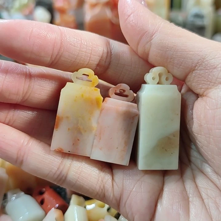 老挝石心****6855858585888588484