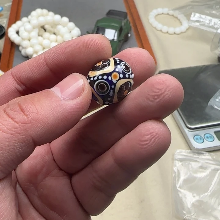 白玉菩提吊坠白色7825