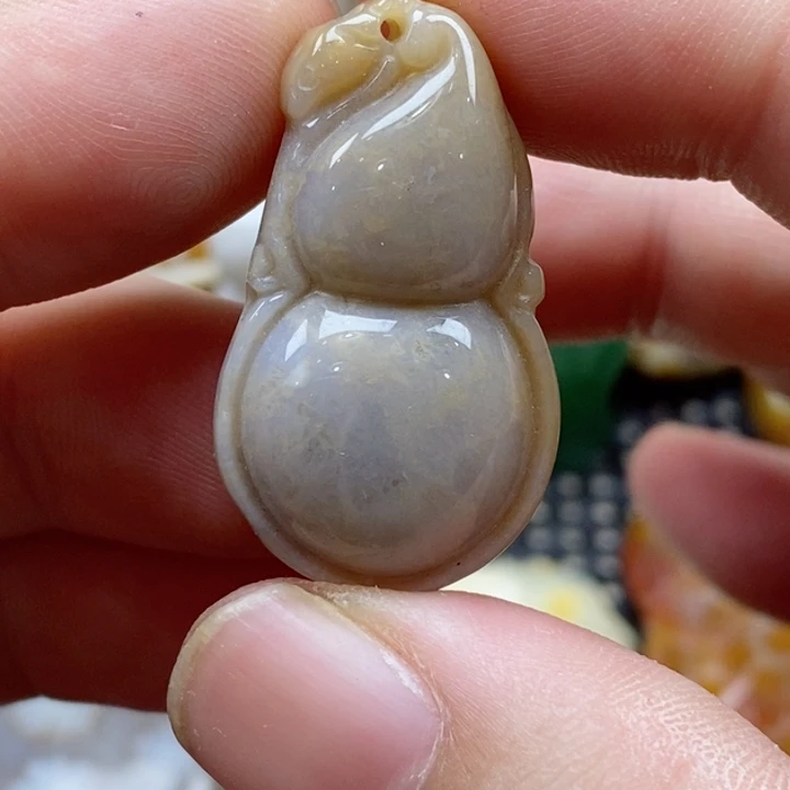 硅化珊瑚（珊瑚玉）颈饰未镶嵌小吊坠