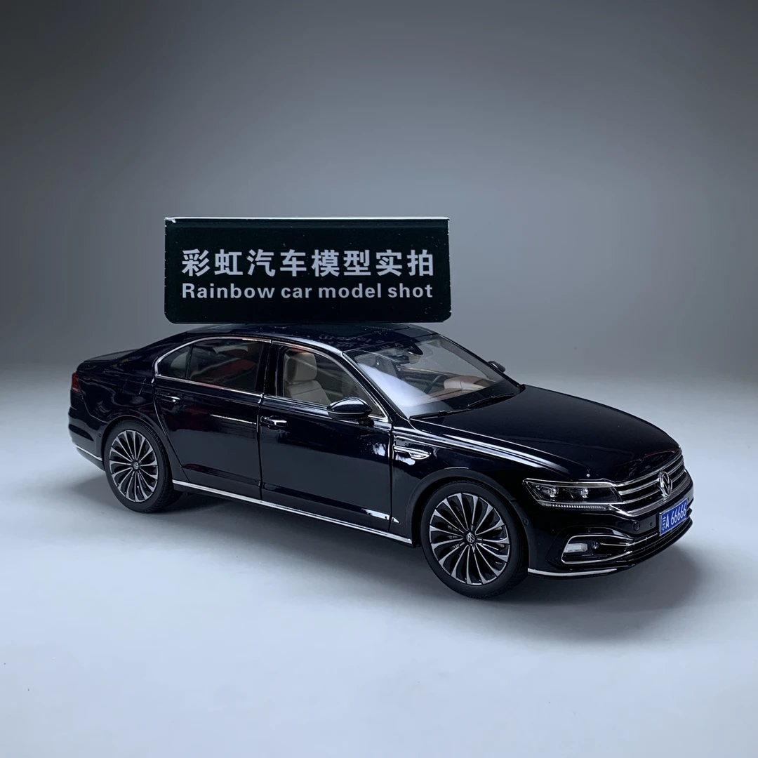 【正版授权】大众辉昂合金全开1:18汽车模型礼品摆件