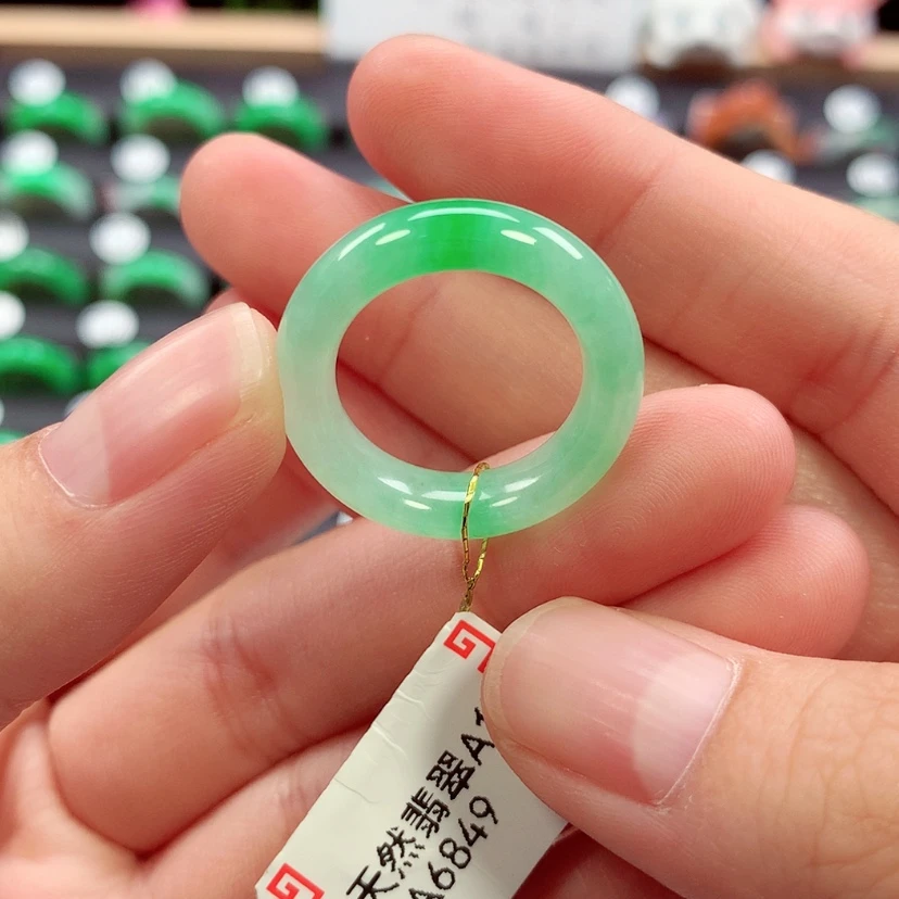 【闪购商品】未镶嵌戒指翡翠12/13号