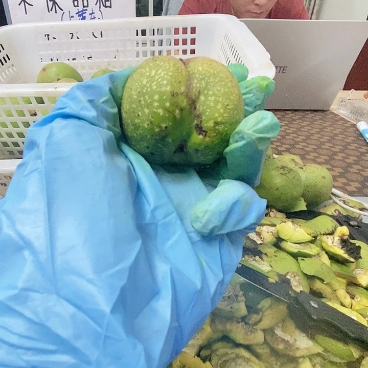 吊坠文玩核桃犟*啵No 退no换开皮与顾客沟通