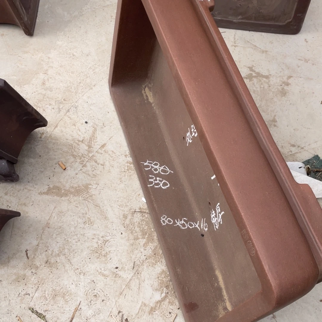 特价处理紫砂一只