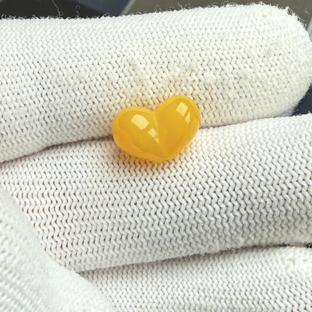 老黄玛瑙珠改屁桃13×9×8mm［宽高厚］