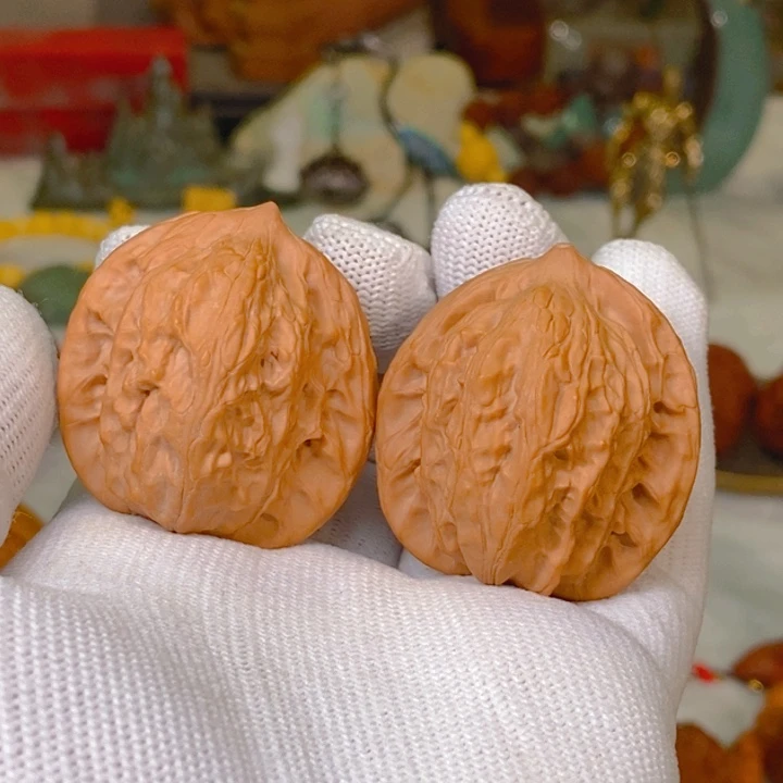 文玩核桃把件乌龙飞雪