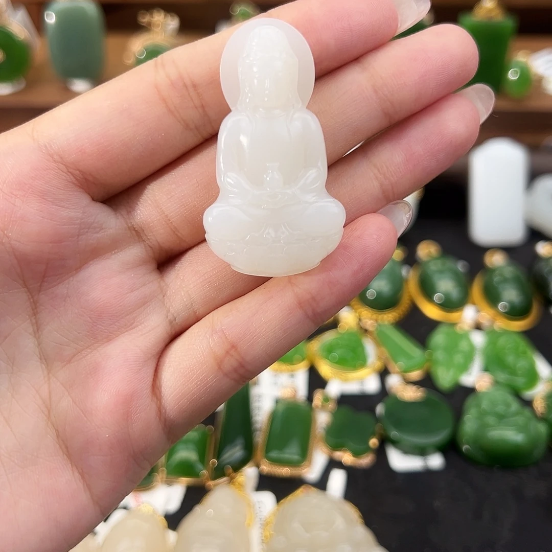 和田玉未镶嵌吊坠(不含链)白玉观音43mm
