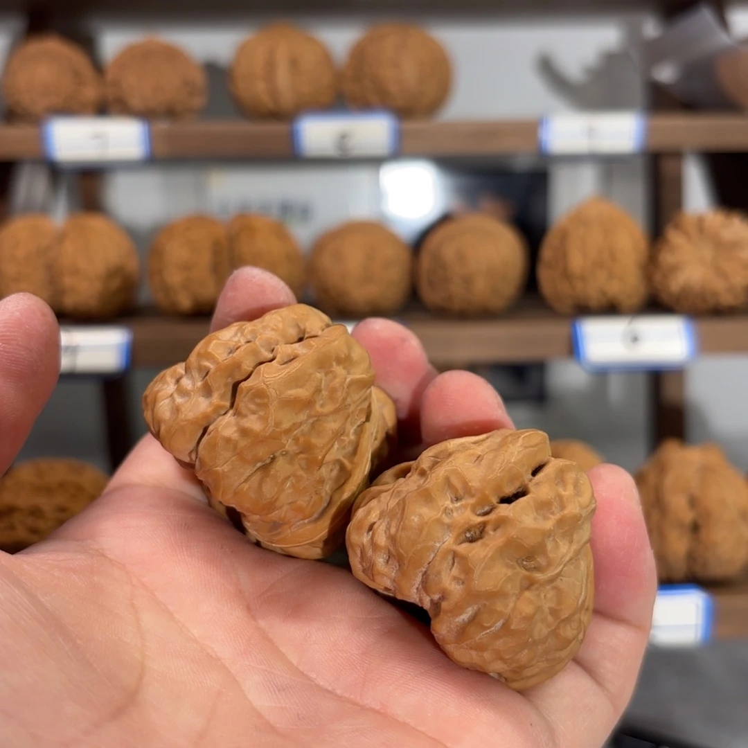 文玩核桃把件38/42蛤蟆头