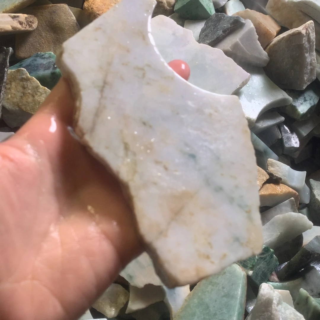 翡翠颈饰未镶嵌缅甸翡翠