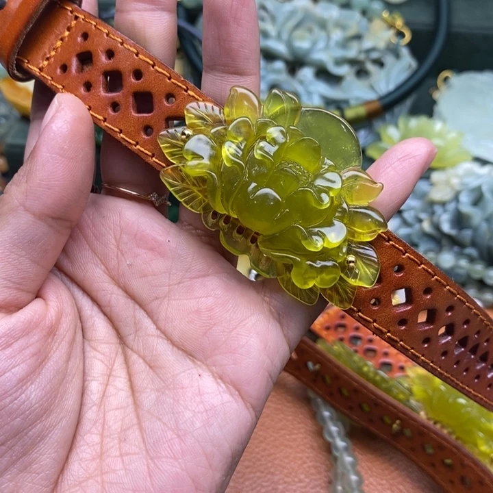 蛇纹石玉未镶嵌吊坠