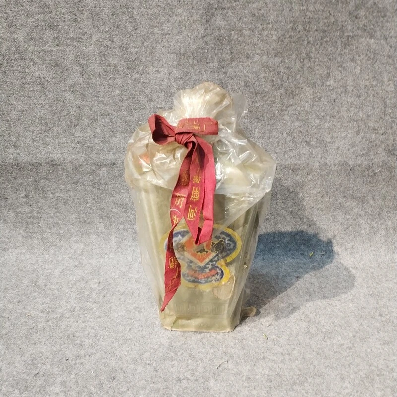 1987年瓷瓶杜康酒500ml52度-M25IS008A86-04