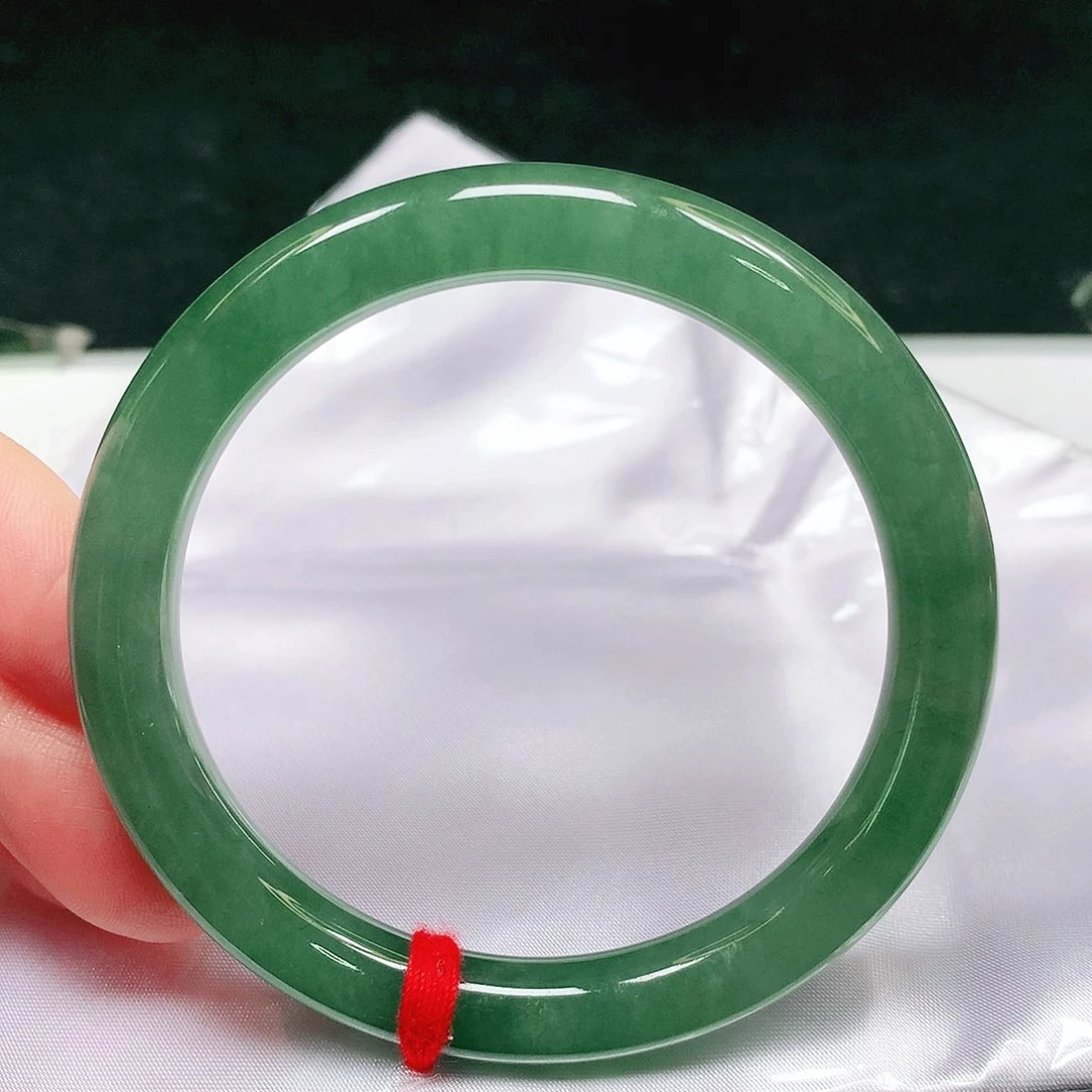 翡翠手镯（圆镯）未镶嵌6号