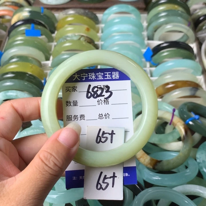 未镶嵌蛇纹石玉手镯6823