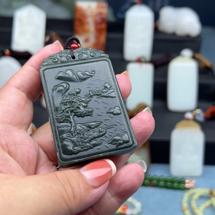 和田玉未镶嵌颈饰