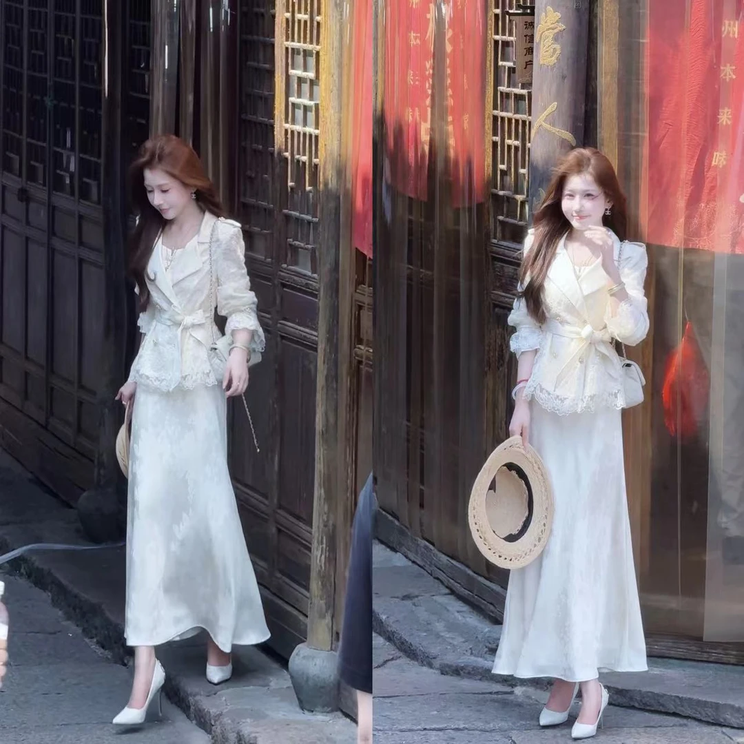 【婷婷】《秦淮河》高级感 蕾丝刺绣风衣套装系列 TT2SQTY2061