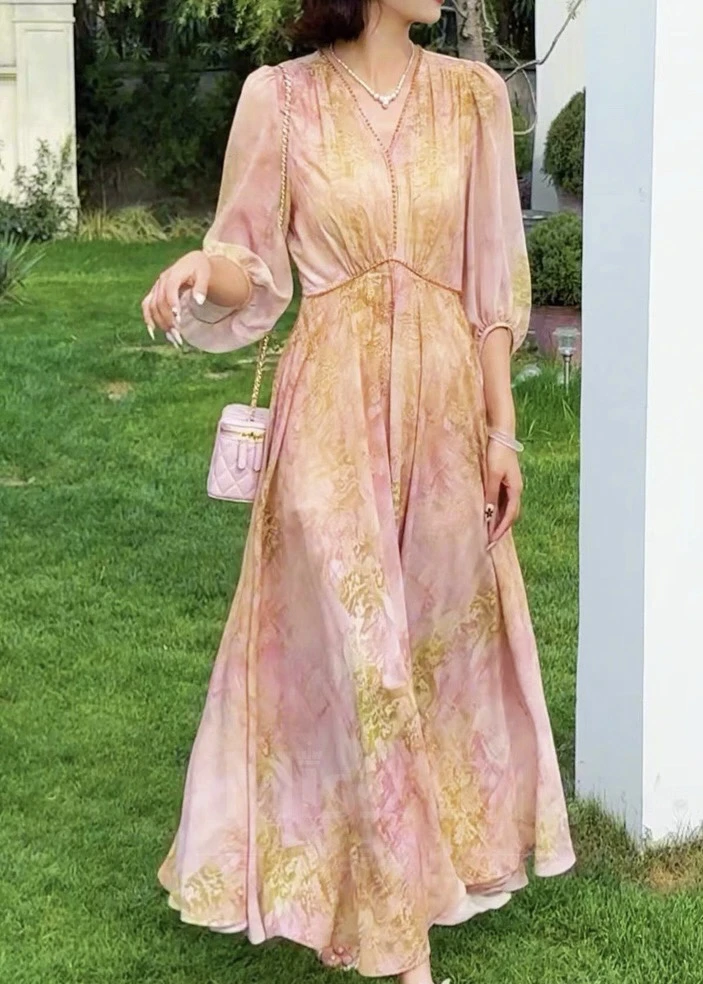 2025 淑女温婉设计感飘防晒袖连衣裙