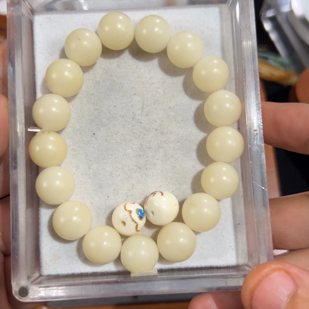 s***y白玉菩提吊坠客户定制