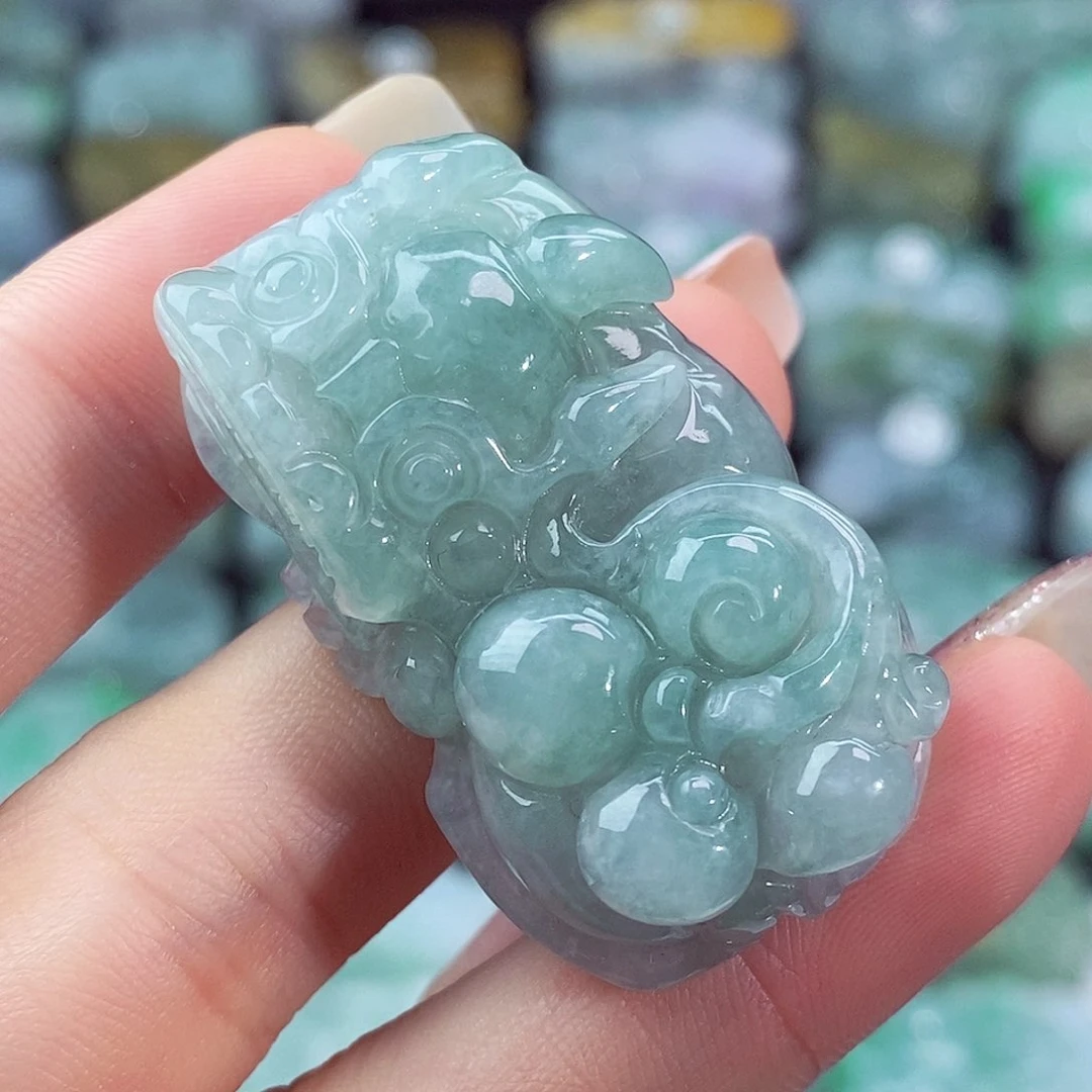 颈饰未镶嵌翡翠天然