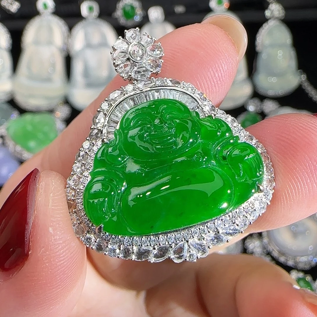 翡翠18K金镶嵌颈饰天然翡翠