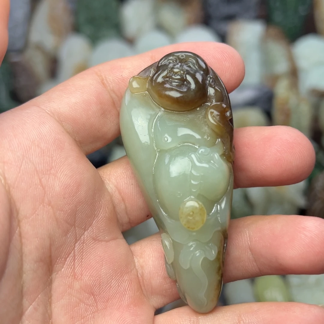 和田玉未镶嵌挂件