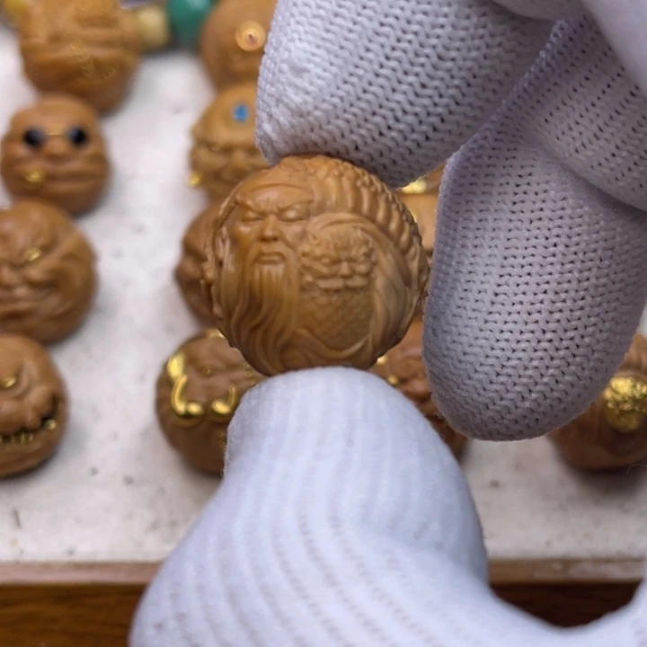 猴头核桃吊坠锦**夏遐思关羽