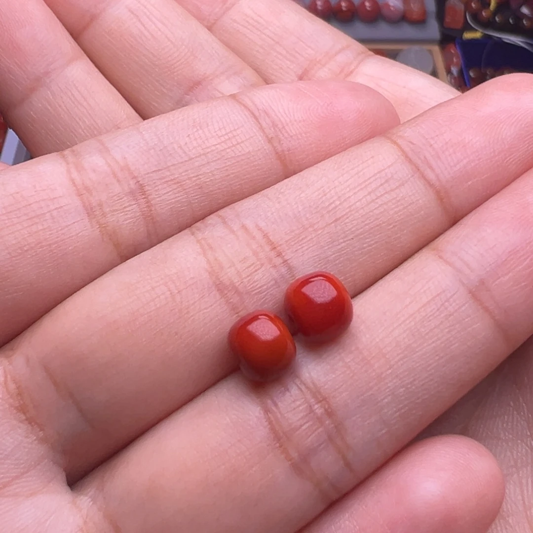 胖***哥未镶嵌南红玛瑙珠宝奇石