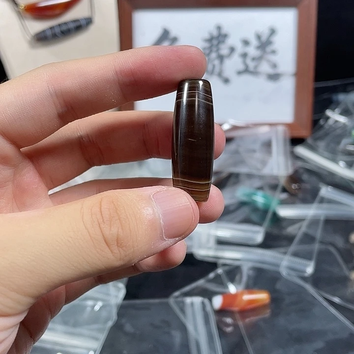 玛瑙/玉髓未镶嵌珠宝奇石