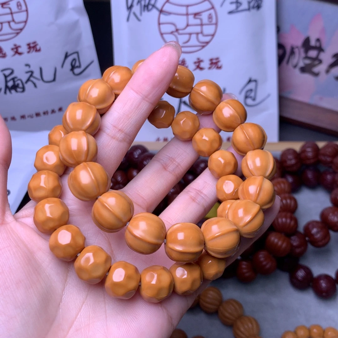 拾***光猴头核桃手串老型奶酪