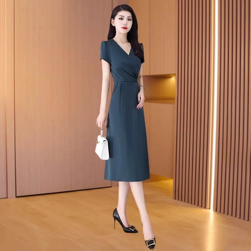 冰丝洋气上档次女装连衣裙2025新款夏洋气轻奢高端小个子妈妈裙子