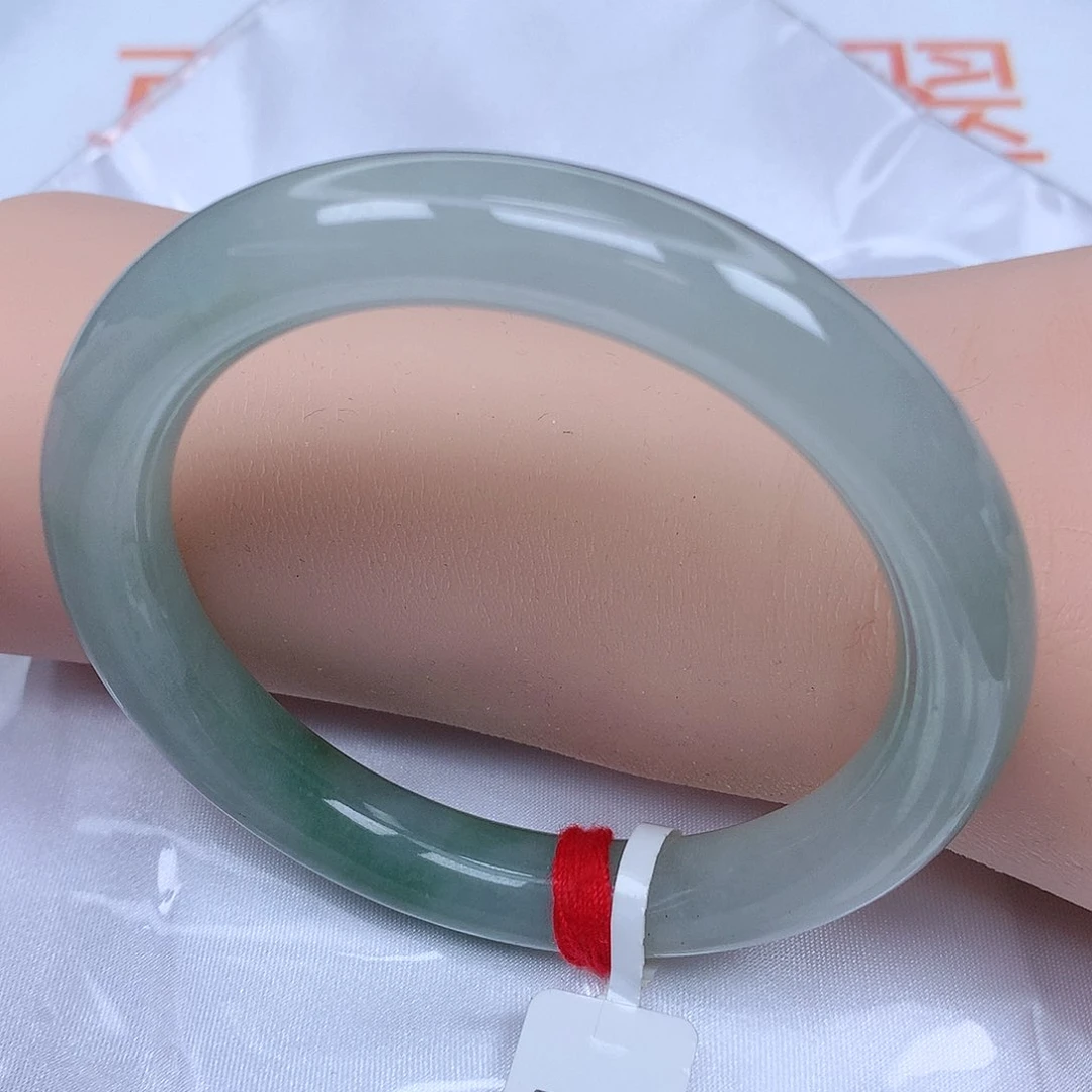 【闪购商品】未镶嵌手镯翡翠，57