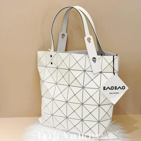 大吉中古/三宅一生白色六格托特单肩包