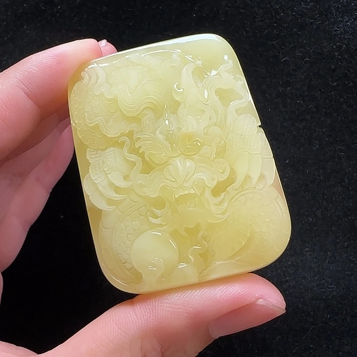 未镶嵌蜜蜡珠宝奇石
