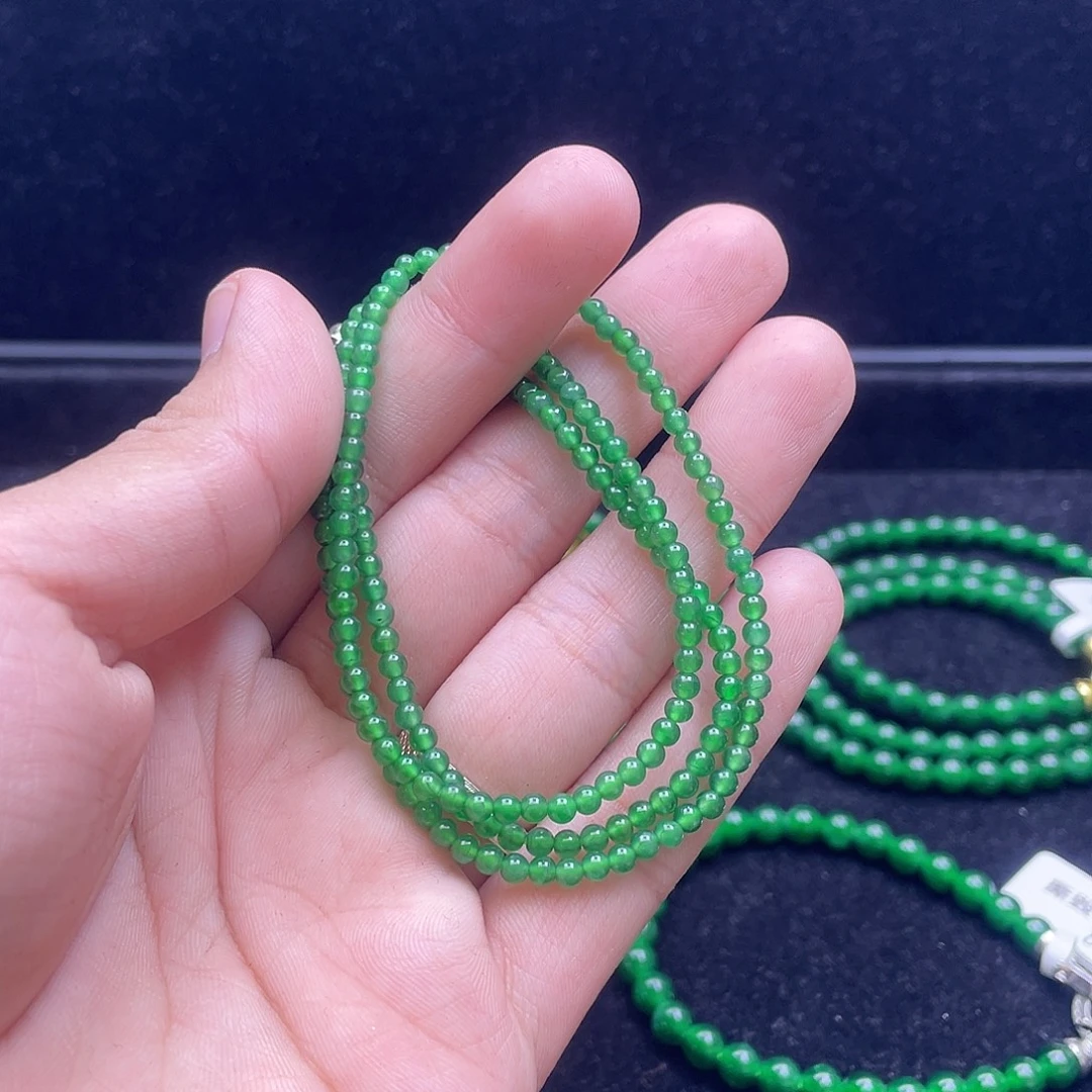 翡翠未镶嵌颈饰