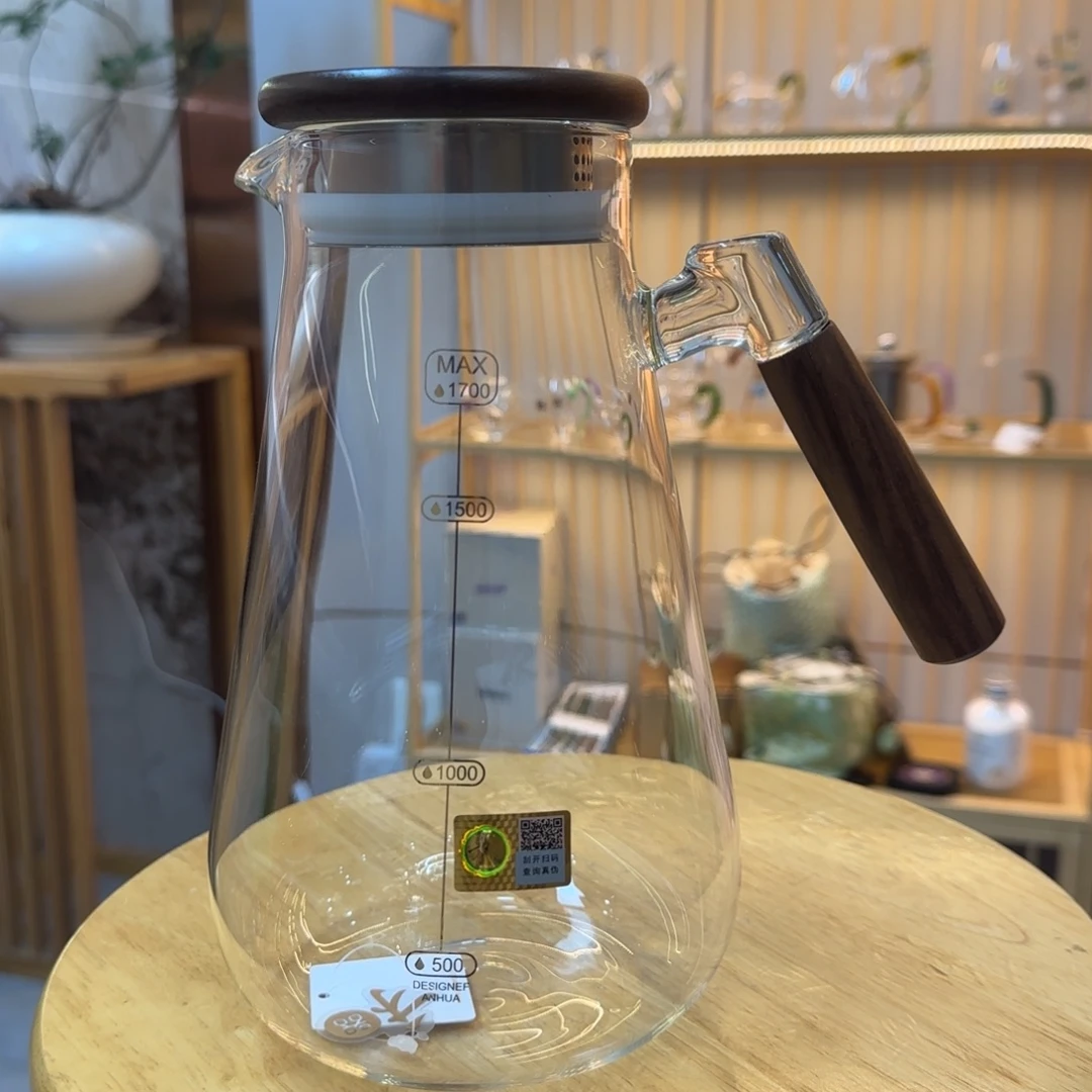 宇***涵手工艺品玻璃禾器沁源壶凉水壶