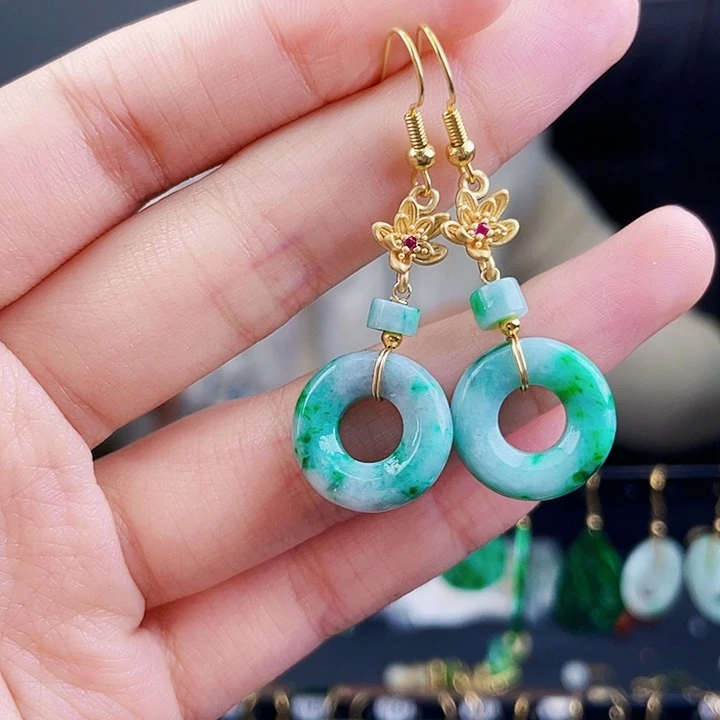 翡翠耳饰未镶嵌饰品