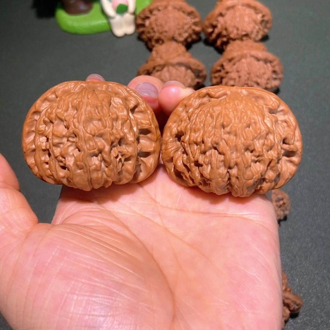 文玩核桃把件49白狮子闷白