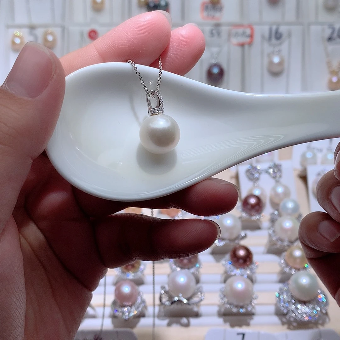 吊坠(赠链)银S925镶嵌淡水珍珠CC12.9mm
