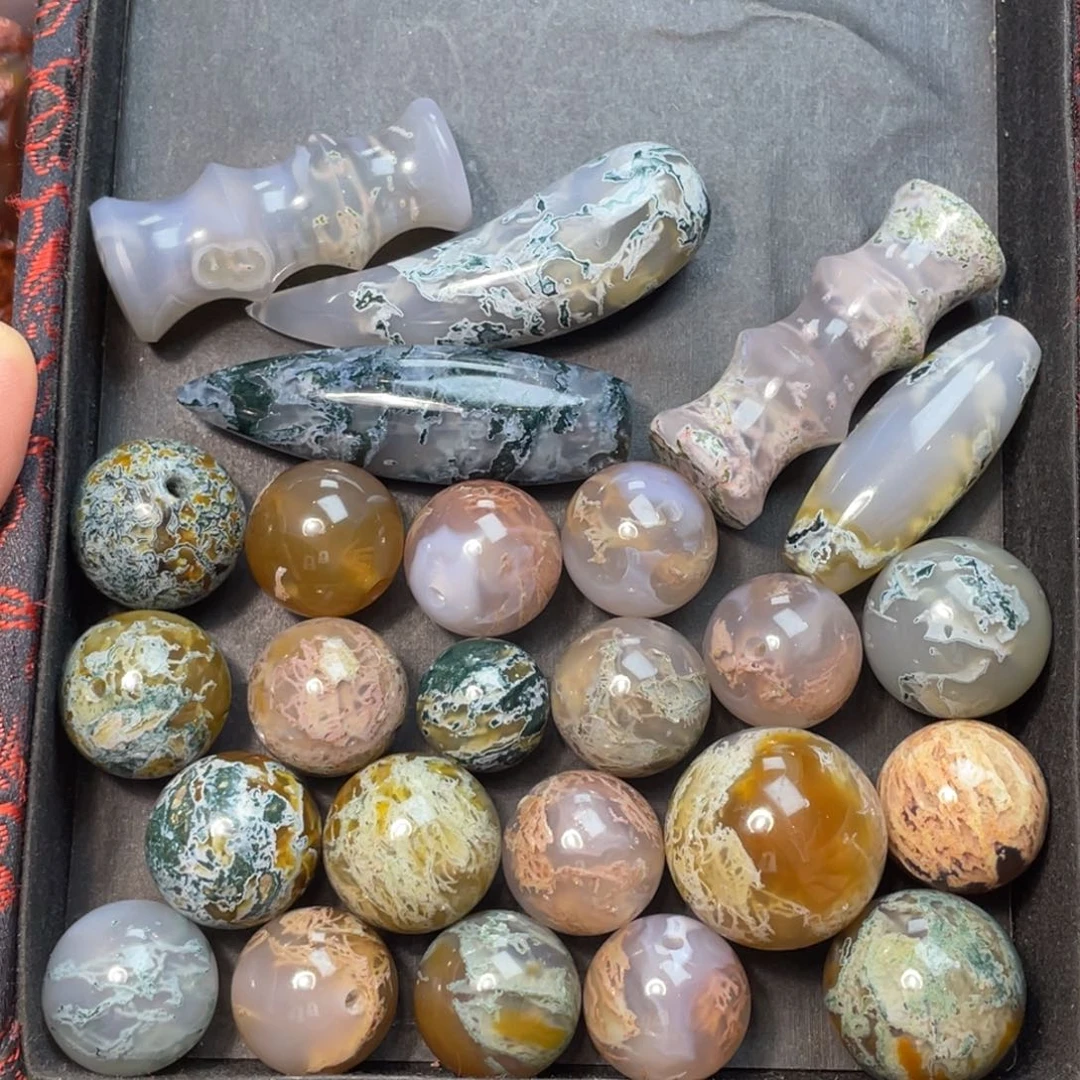 未镶嵌玛瑙/玉髓珠宝奇石品质天然水草，手工打磨，抛光一颗价99