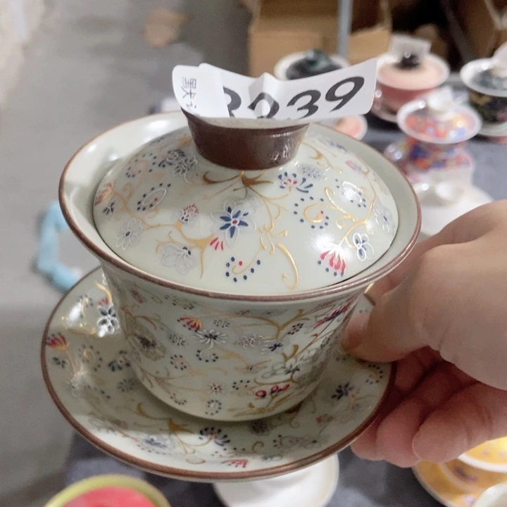茶具微瑕，介意勿拍