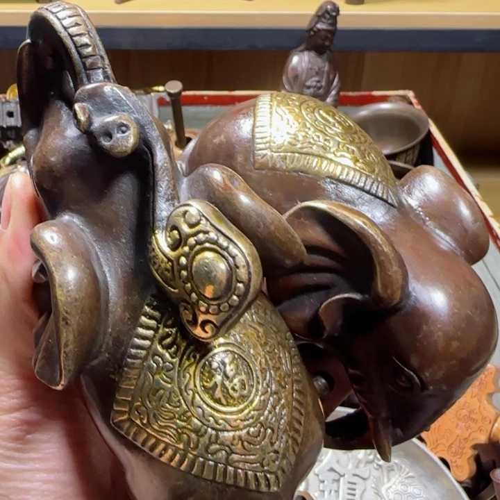 铜器把玩摆件链接