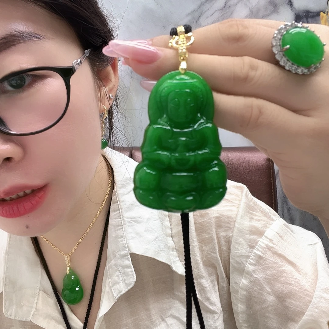 翡翠未镶嵌颈饰人工